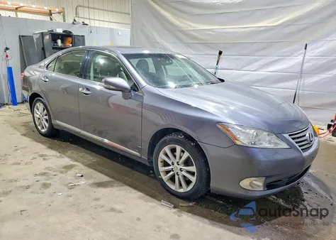 2012 Lexus Es 350 z USA, uszkodzony, nr VIN JTHBK1EG3C2477334